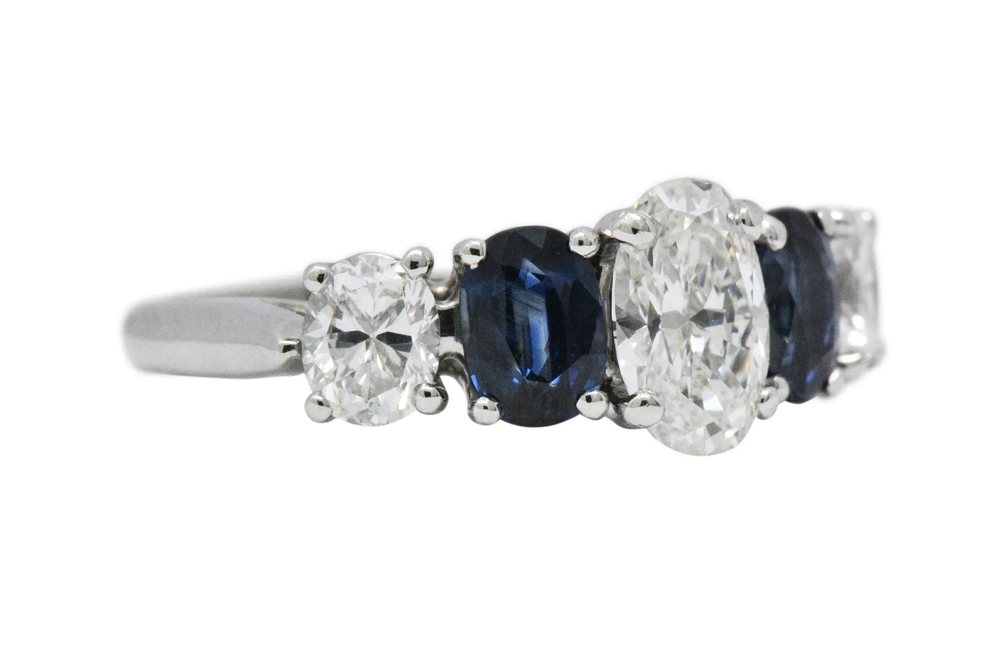 Contemporary 2.90 CTW Diamond Sapphire And Platinum Ring GIA